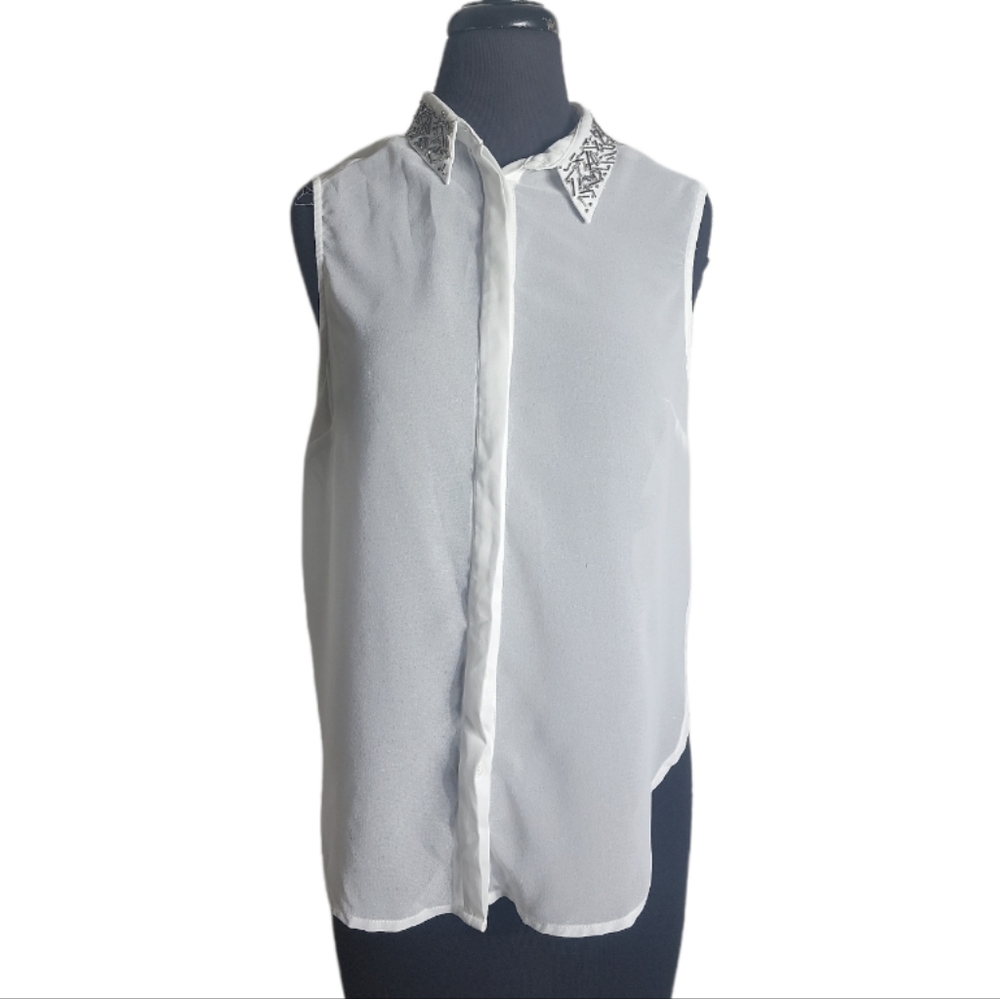 Lush white chiffon button front sleeveless top embellished collar women's small